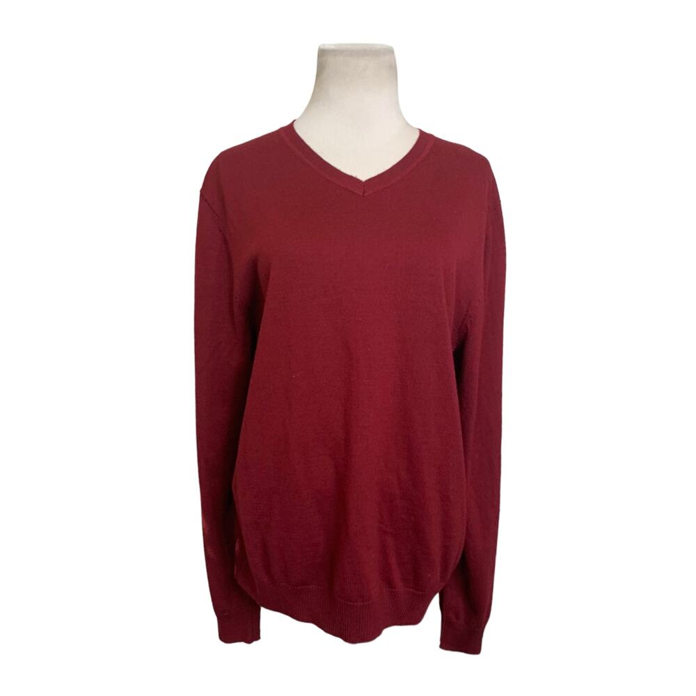 APT red v neck long sleeves sweater size XL